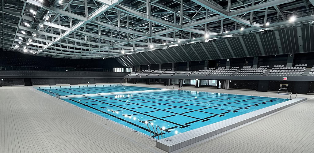 Integrated touchscreen controls bottoms in Aomori (Japan)