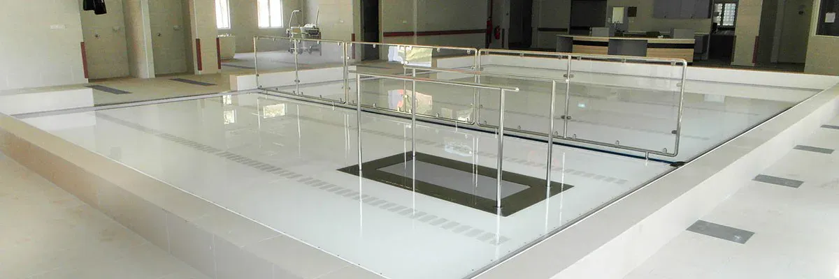 Underwater treadmill